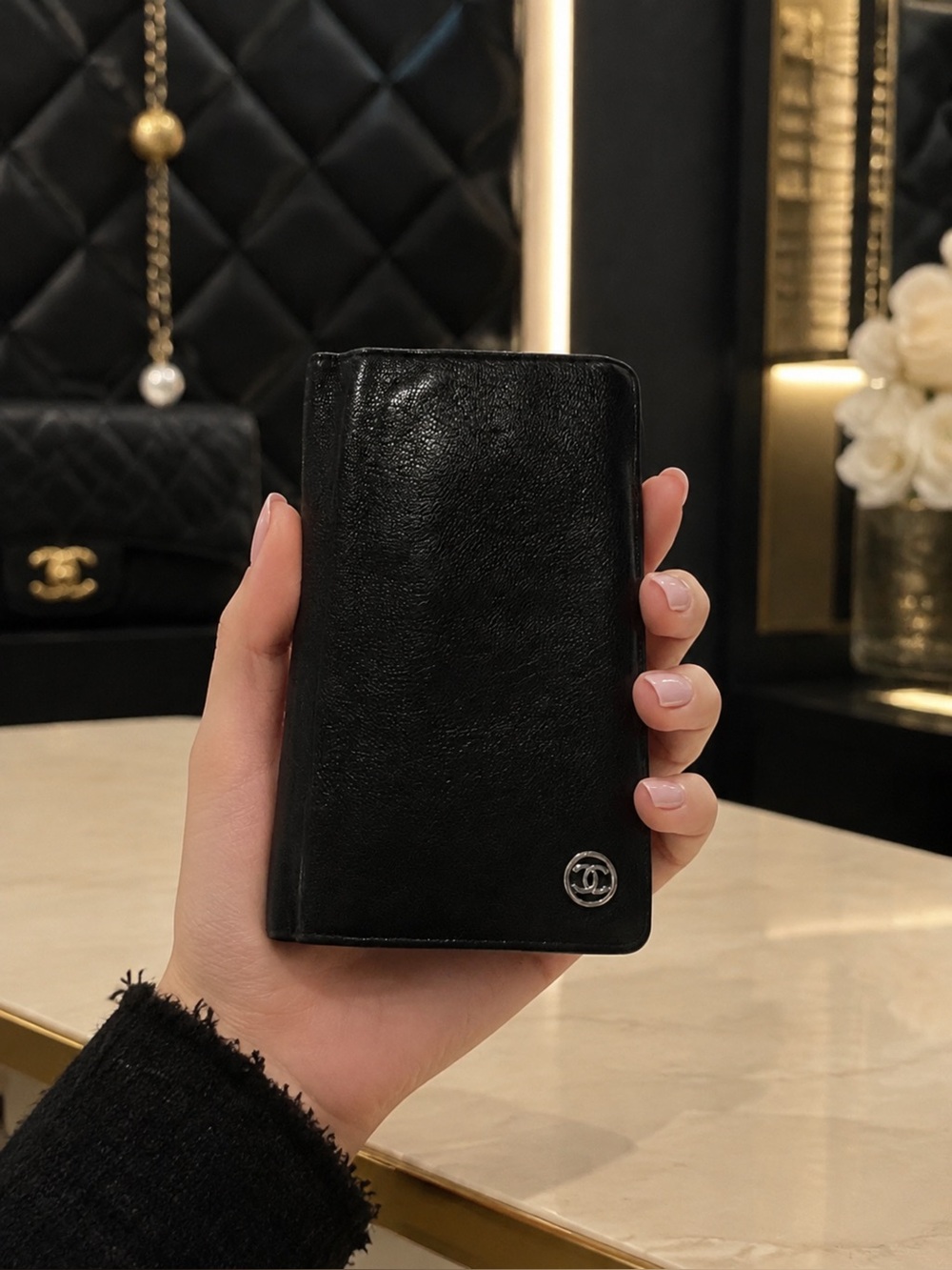 CHANEL Black Leather long wallet - Picture 1 of 8